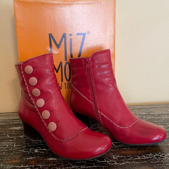 Miz Mooz Shoes - MIZ MOOZ Fido Red and Tan Heeled Booties Buttons on Side Mary Poppins